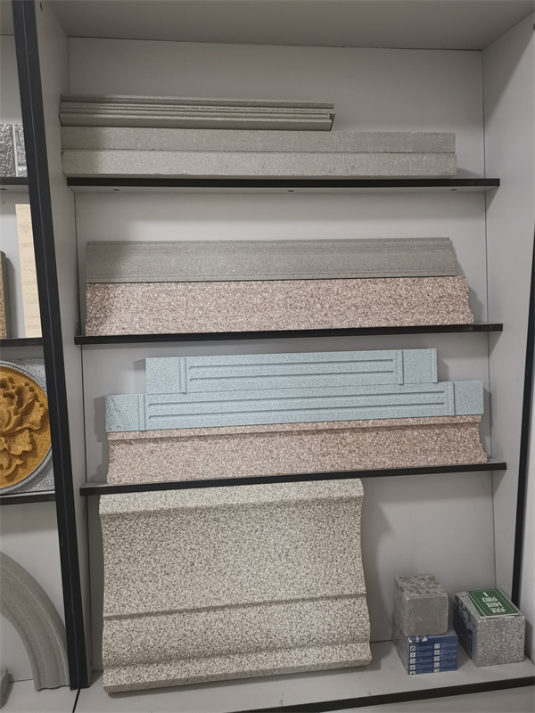 發(fā)泡陶瓷板及發(fā)泡陶瓷構件